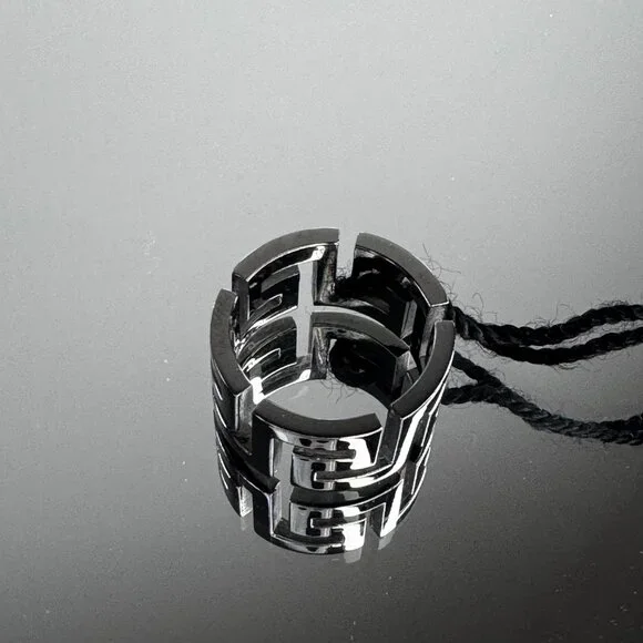 Ring - Picture 11 of 13